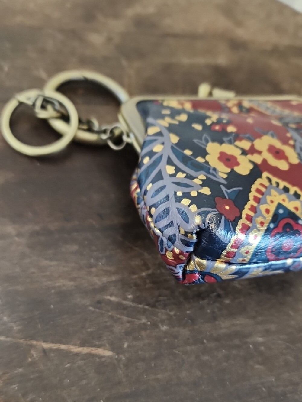 Patricia Nash Floral Paisley Navy Red Kisslock Coin Purse Keyring - Picture 4 of 13